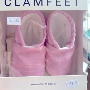 Clamfeet baby shoes new in box
